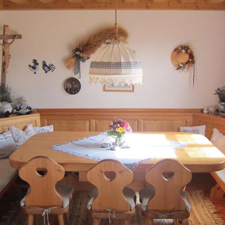 Ferienhaus Ulli Gansbach エクステリア 写真
